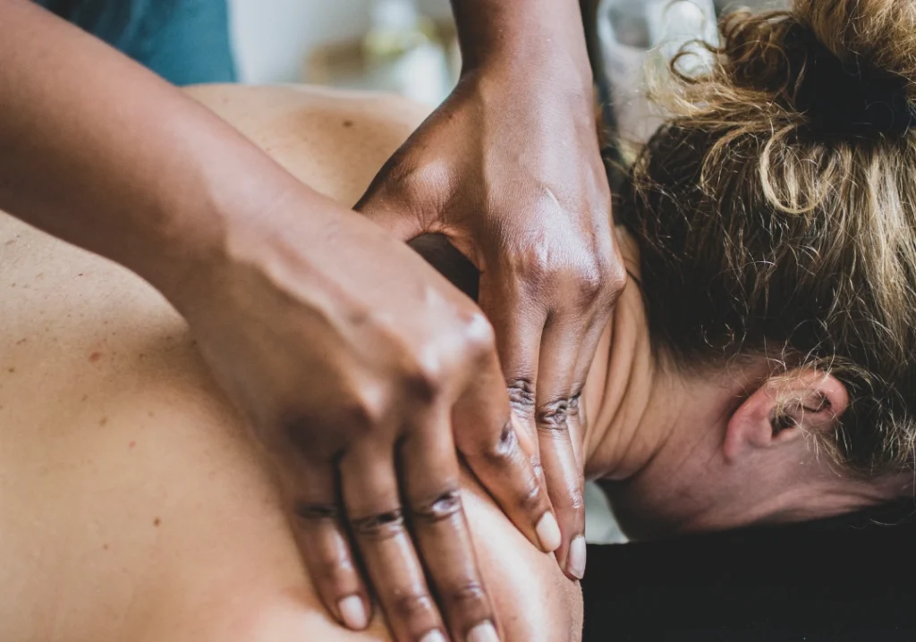 Jessica Mangue - Masaje Relajante y Circulatorio - Aromático